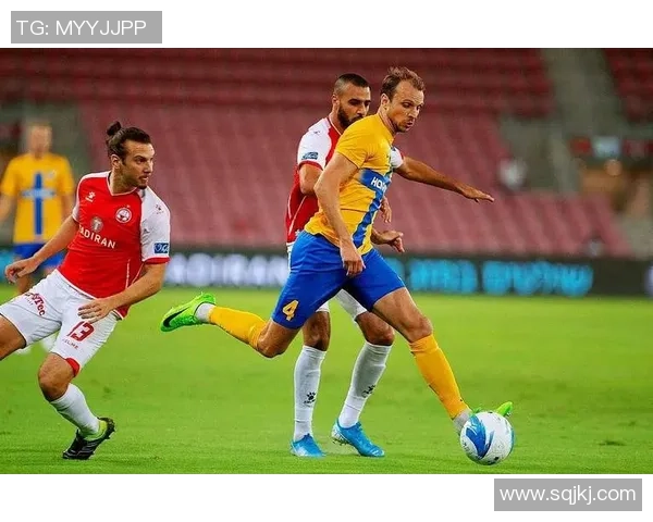 埃尔夫斯堡主场迎战埃斯基尔斯蒂纳争夺重要积分之战 埃尔夫斯堡主场迎战埃斯基尔斯蒂纳争夺重要积分之战