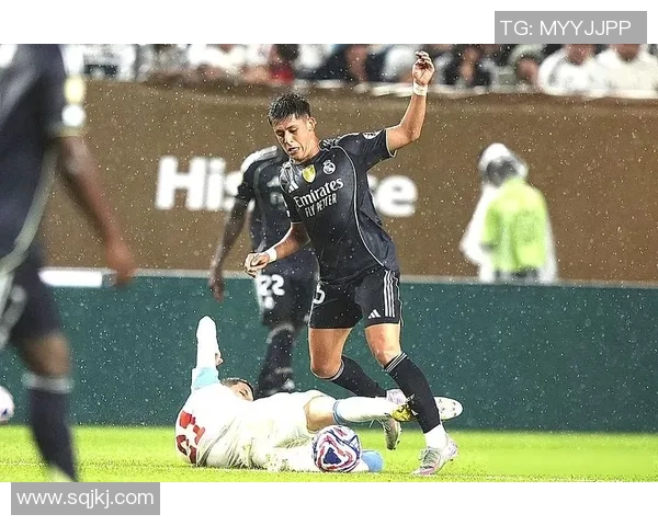 从废太子到中心!皇马中场中选月最佳,放言要帮拿一切冠军 从废太子到中心!皇马中场中选月最佳,放言要帮拿一切冠军